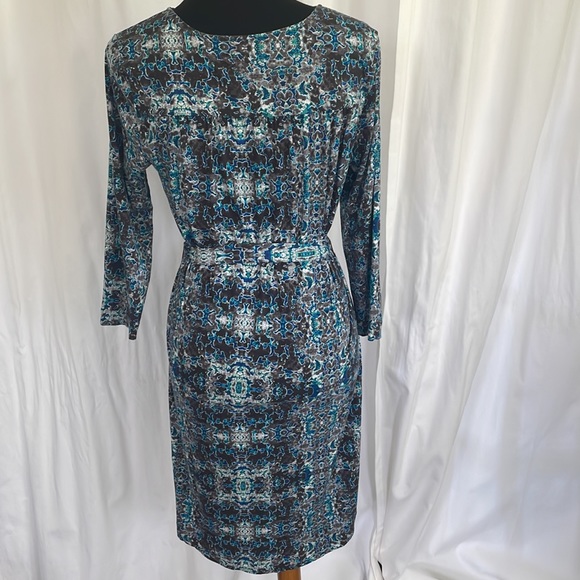 Women’s geo print Cynthia Rowley dress, in size medium. - Picture 3 of 4